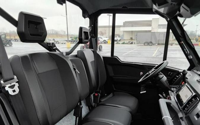 2026 Can-Am Defender XT CAB HD11