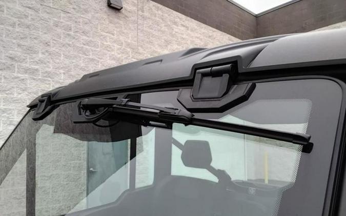 2026 Can-Am Defender XT CAB HD11