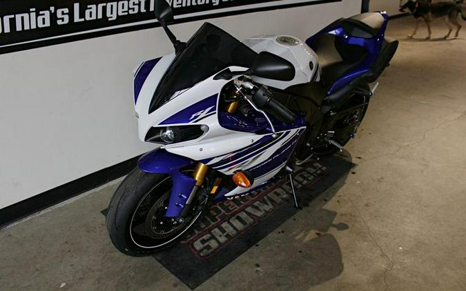 2014 Yamaha YZF-R1