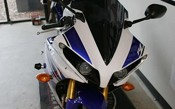 2014 Yamaha YZF-R1