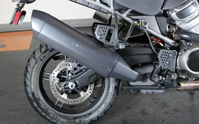 2022 Harley-Davidson® RA1250S Pan America™ 1250 Special