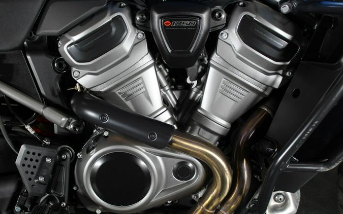 2022 Harley-Davidson® RA1250S Pan America™ 1250 Special