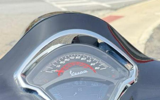 2023 Vespa GTS 300