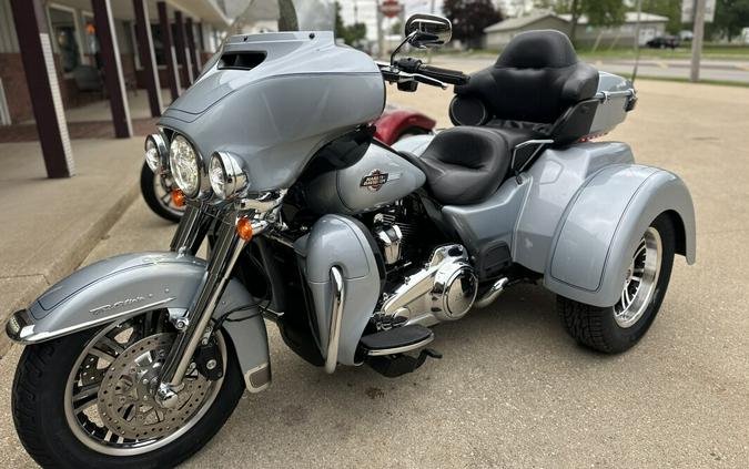 FLHTCUTG 2023 Tri Glide® Ultra