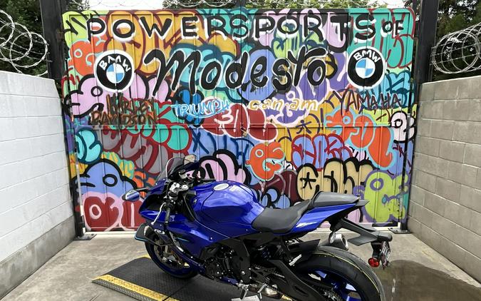 2026 Yamaha YZF-R1