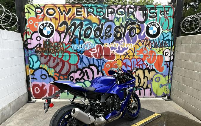 2026 Yamaha YZF-R1