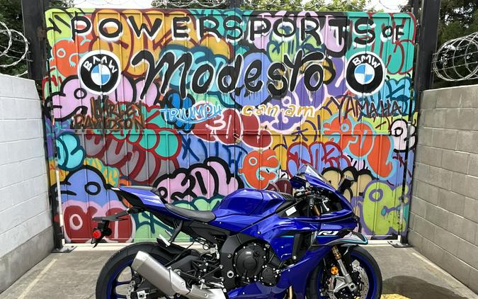2026 Yamaha YZF-R1