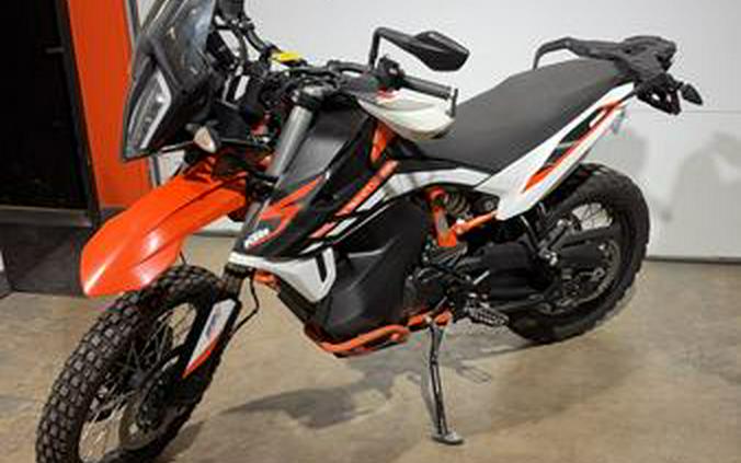 2021 KTM 890 Adventure R