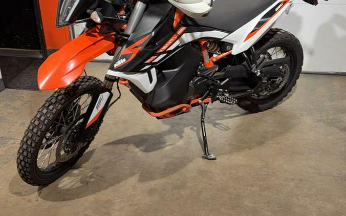 2021 KTM 890 Adventure R