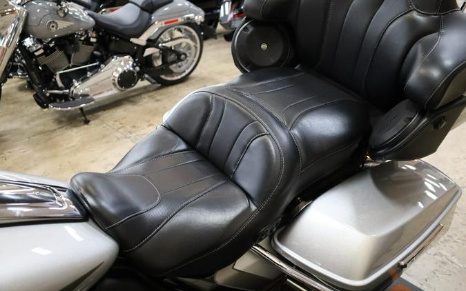 FLHTKSE 2017 CVO™ Limited