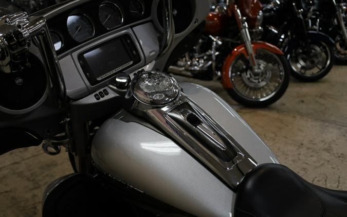 FLHTKSE 2017 CVO™ Limited