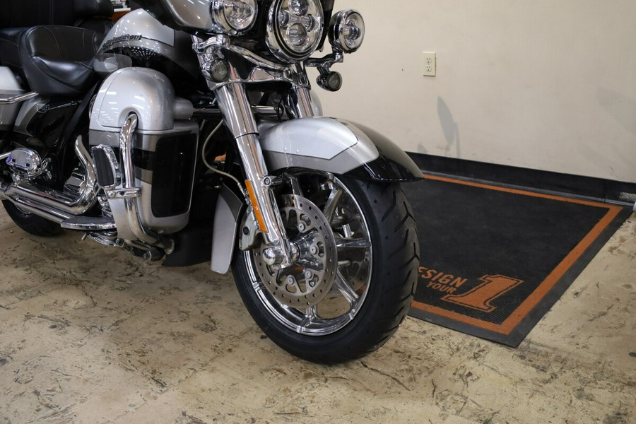 FLHTKSE 2017 CVO™ Limited