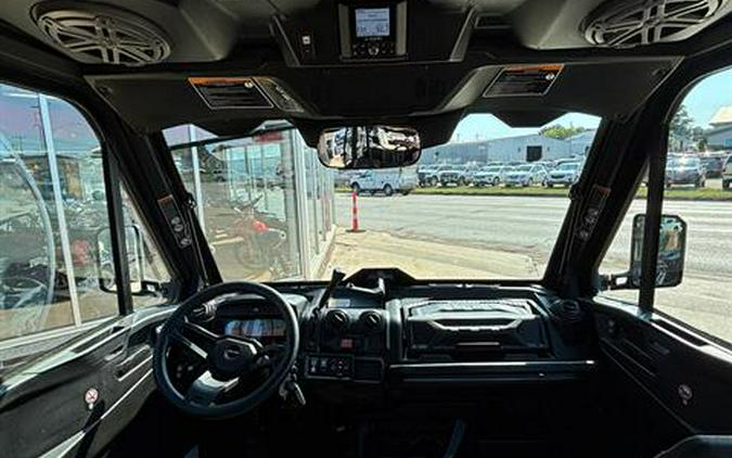 2024 Can-Am Defender MAX Lone Star CAB