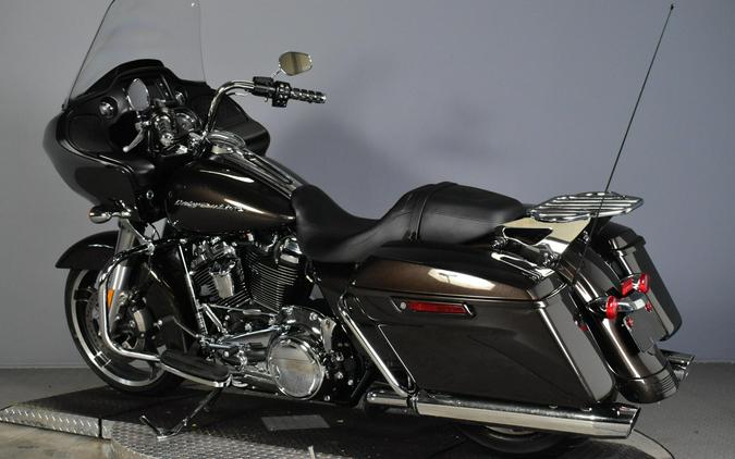 2018 Harley-Davidson Road Glide Sumatra Brown