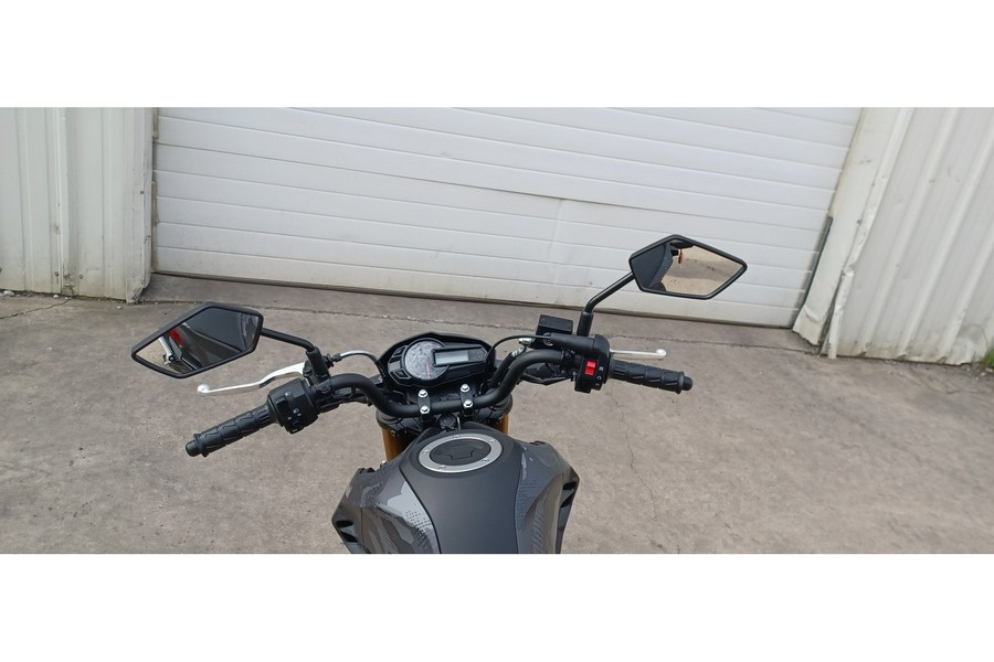 2024 Kawasaki Z125 PRO BASE