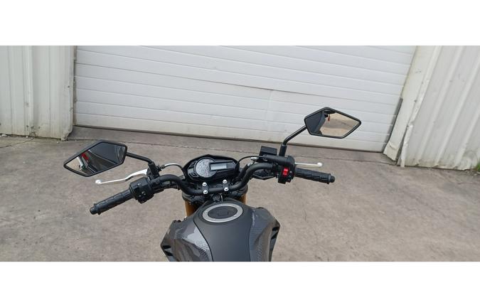 2024 Kawasaki Z125 PRO BASE