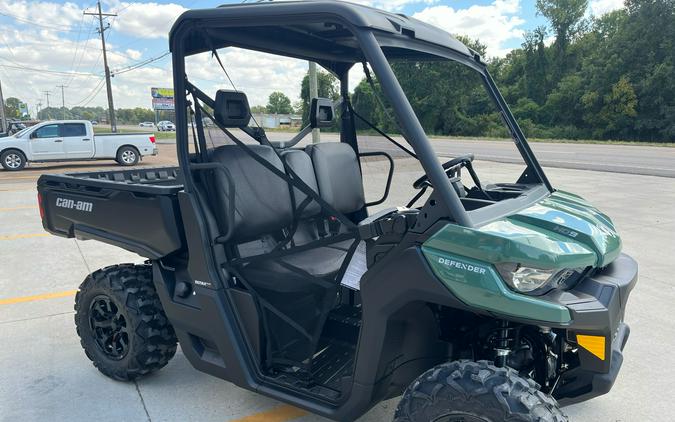 2025 Can-Am Defender DPS HD9