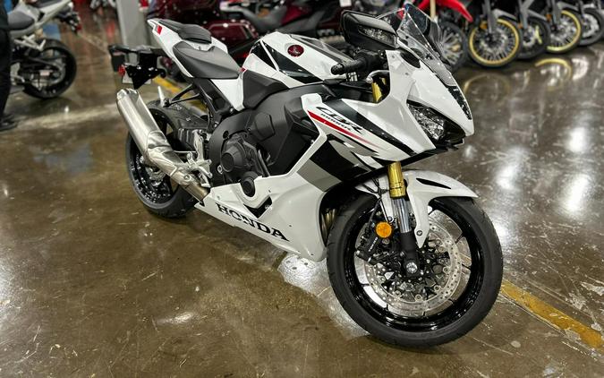 2025 Honda CBR1000RR