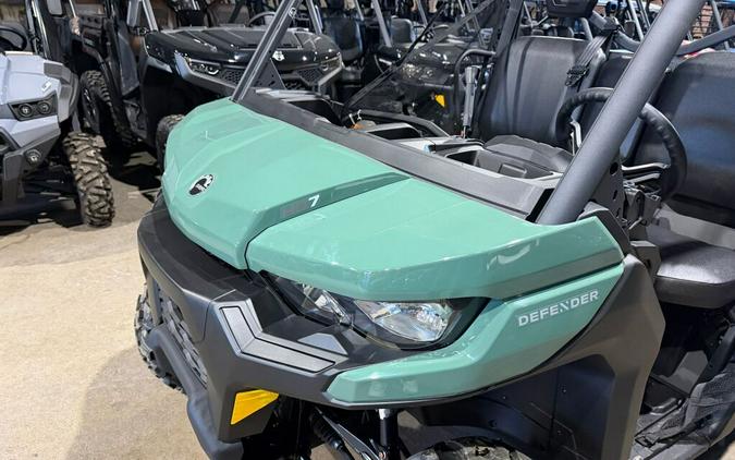 2026 Can-Am Defender DPS HD7