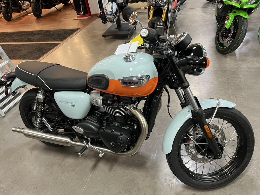 2023 Triumph Bonneville T100