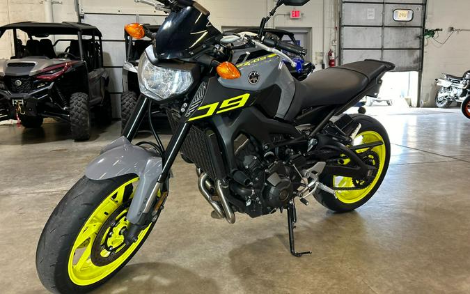 2016 Yamaha FZ-09