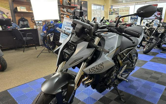 2024 Suzuki GSX-8S