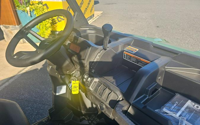 2026 Can-Am Defender HD7