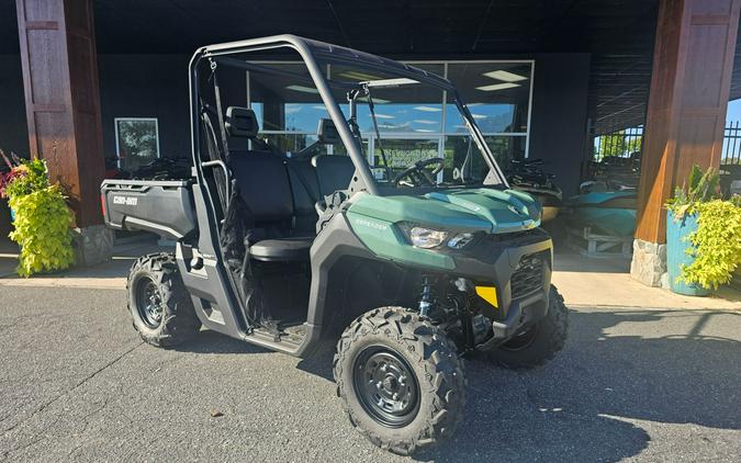 2026 Can-Am Defender HD7