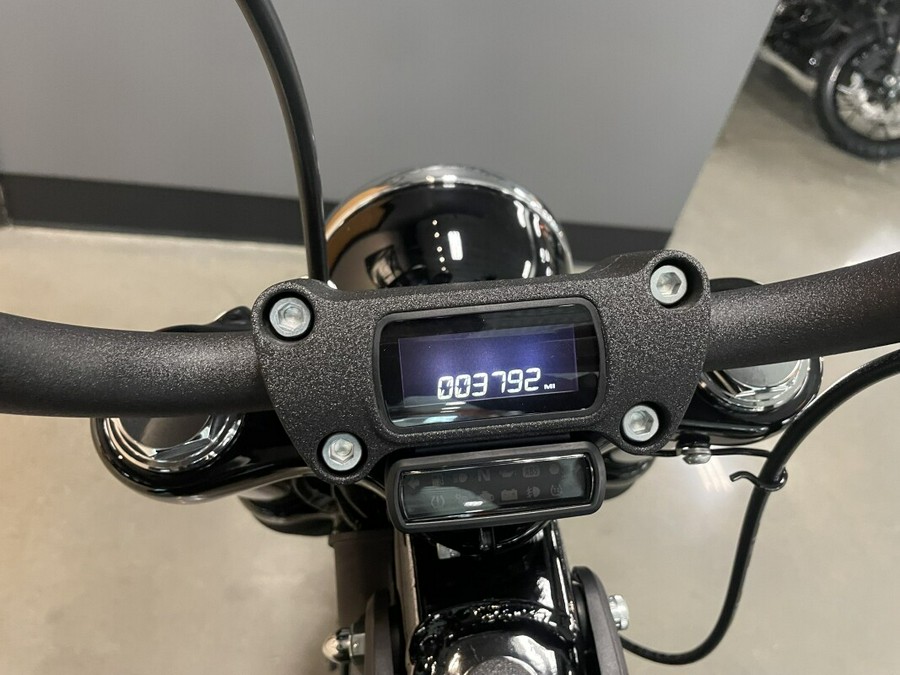 2024 Harley-Davidson® Street Bob® 114 Vivid Black