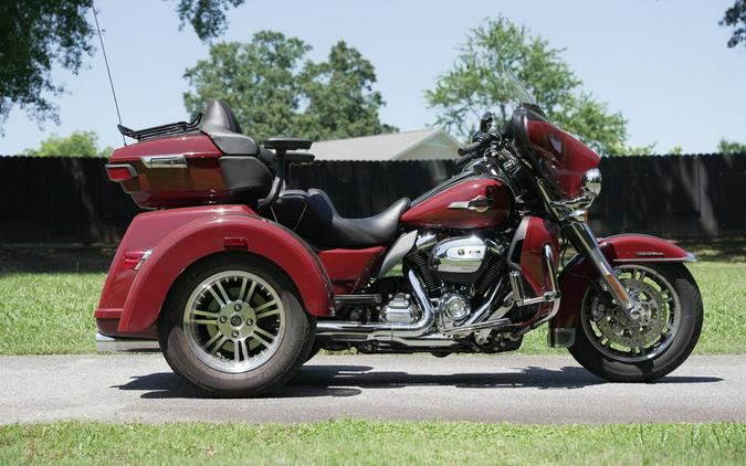 2024 Harley-Davidson® FLHTCUTG - Tri Glide® Ultra