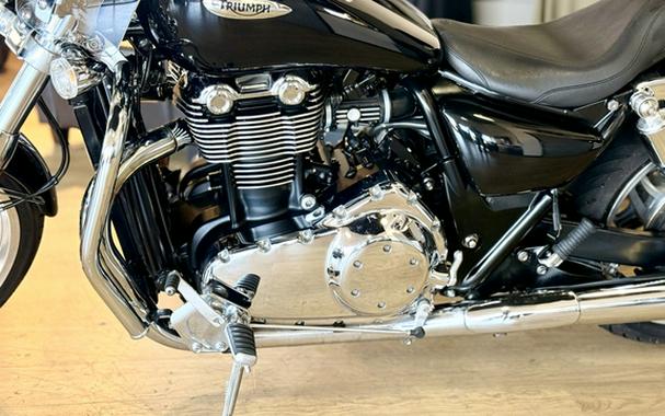 2013 Triumph Thunderbird ABS