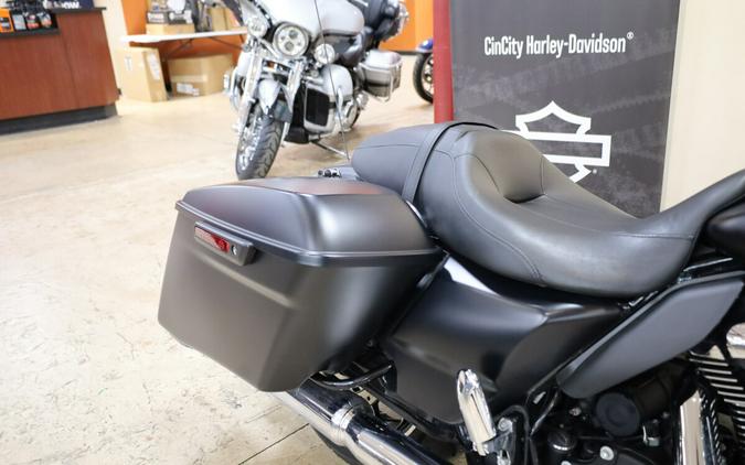 FLHXS 2022 Street Glide® Special