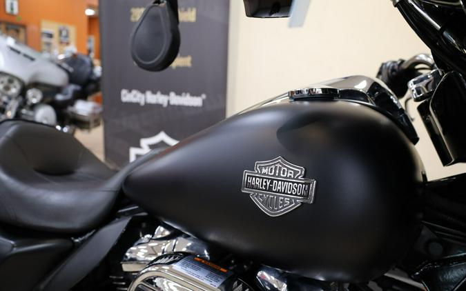 FLHXS 2022 Street Glide® Special