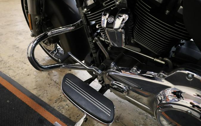 FLHXS 2022 Street Glide® Special