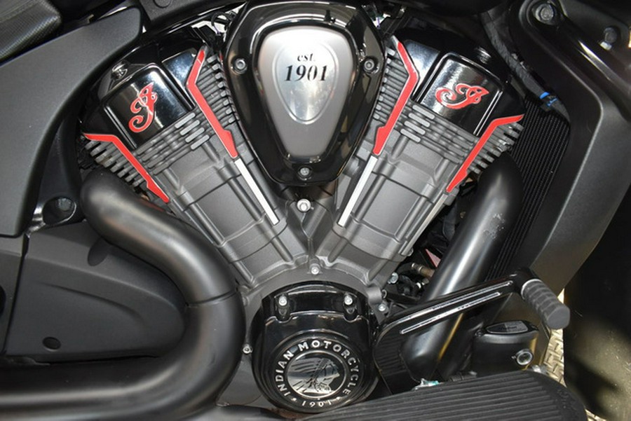 2023 Indian Challenger Dark Horse Black Smoke