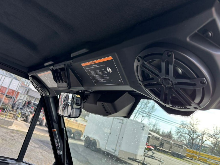 2026 Can-Am Defender Limited HD11