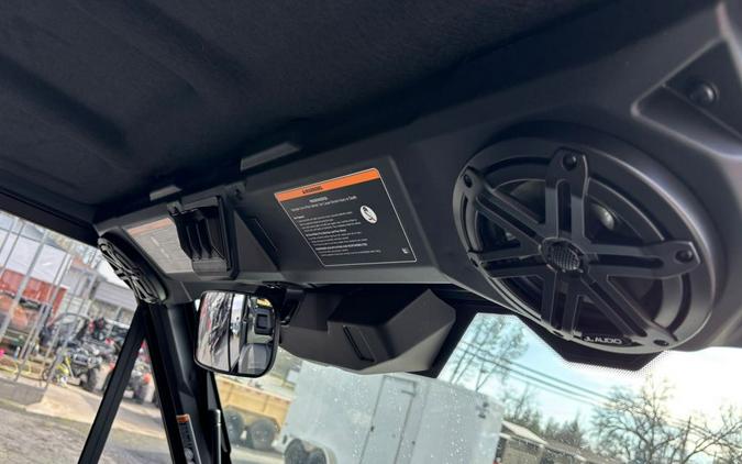 2026 Can-Am Defender Limited HD11