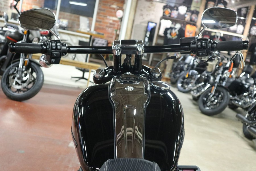 2023 Harley-Davidson Breakout®