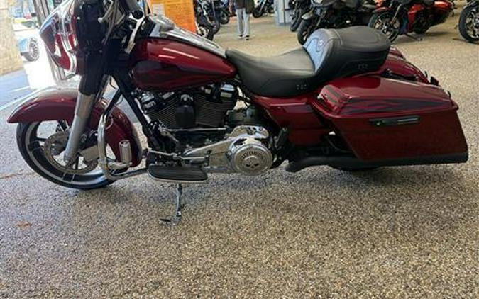 2017 Harley-Davidson Street Glide® Special