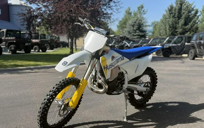 2027 Husqvarna TX 300 HERITAGE BT