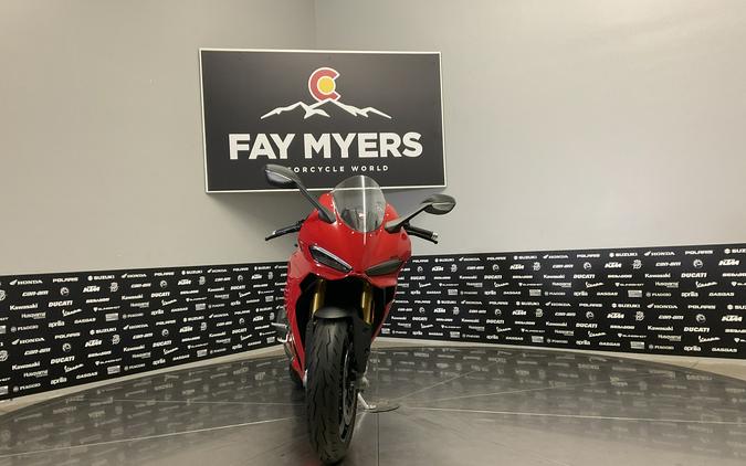 2025 DUCATI PANIGALE V2 S - 15998U