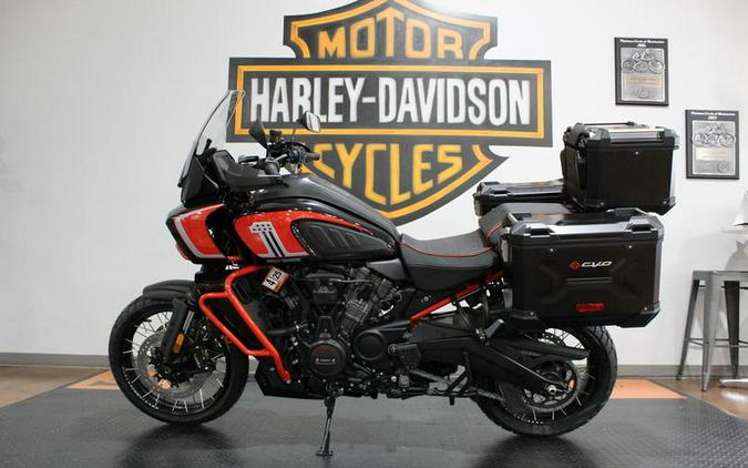 2024 Harley-Davidson® RA1250SE - CVO™ Pan America®