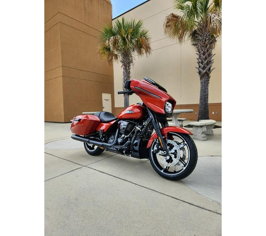 2024 Harley-Davidson® FLHX - Street Glide®