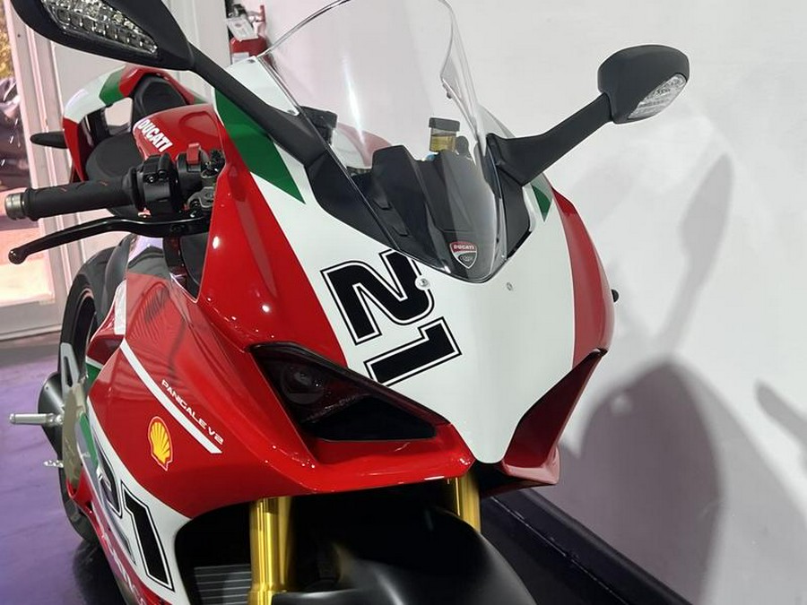 2024 Ducati Panigale V2 Bayliss 1st Championship Livery