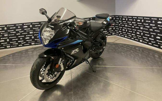 2027 SUZUKI GSX-R600 - 81049S
