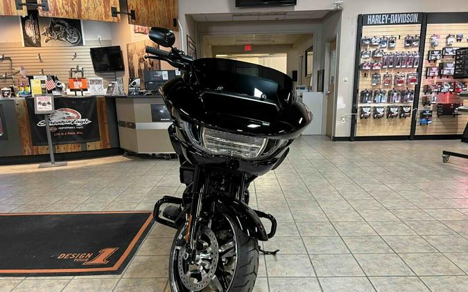 2024 Harley-Davidson Road Glide® Vivid Black