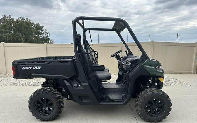 2024 Can-Am Defender DPS HD10 Tundra Green