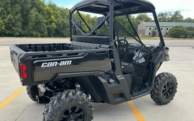 2025 Can-Am Defender XT HD10