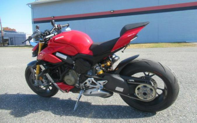 2022 Ducati Streetfighter V4 S