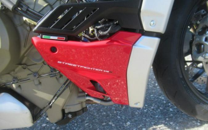 2022 Ducati Streetfighter V4 S